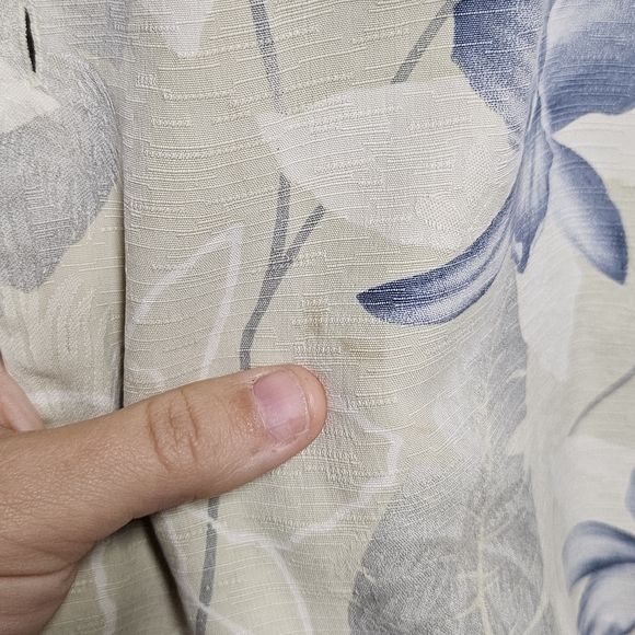 100% Silk Tommy Bahama Mens Button Down Size XL - Picture 6 of 6